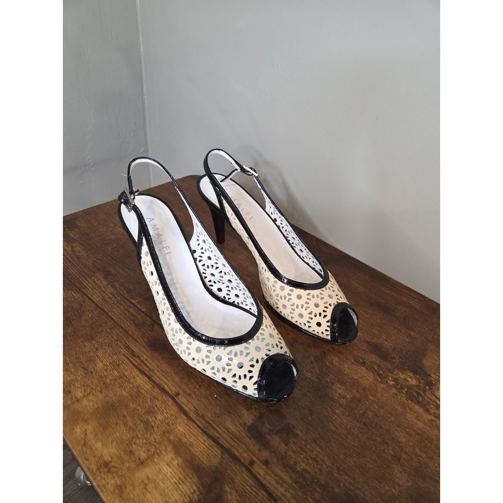 Amalfi by Rangoni Heels 7M Slingback Peep Toe Laser Cut Leather Cream Black